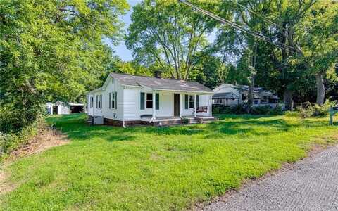 219 Craft Drive, Winston Salem, NC 27105