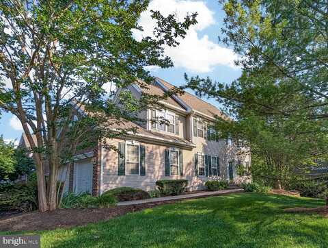 36 DISPATCH DRIVE, WASHINGTON CROSSING, PA 18977