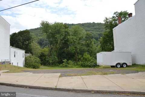 455-461 MAUCH CHUNK STREET, POTTSVILLE, PA 17901