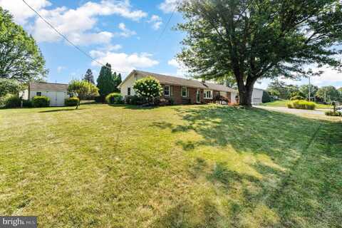 31 CARDINAL DRIVE, CARLISLE, PA 17015
