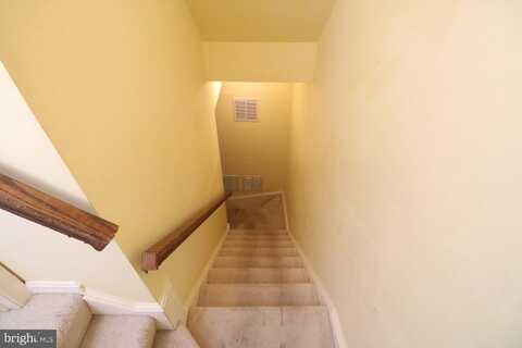 7854 BLUE GRAY CIRCLE, MANASSAS, VA 20109