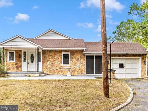 6 MYERS TRAIL, BERKELEY SPRINGS, WV 25411