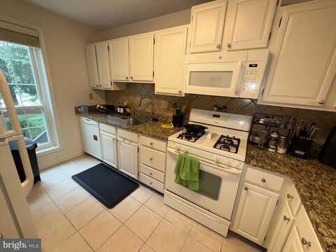 10165 OAKTON TERRACE ROAD, OAKTON, VA 22124