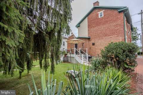 118 E MAIN STREET, FAIRFIELD, PA 17320