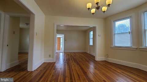 113 STATE STREET, CHERRY HILL, NJ 08002
