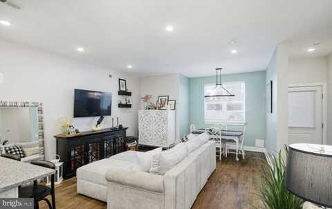 207 E ALLEN STREET, PHILADELPHIA, PA 19125