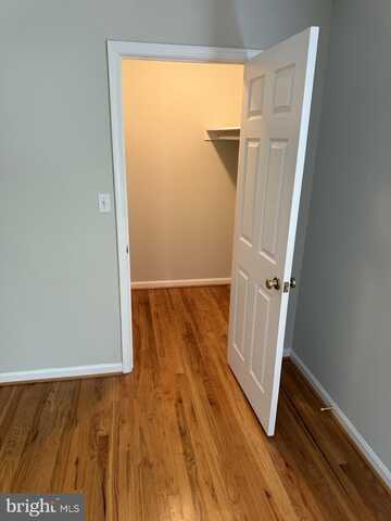 221 LLEWELYN LANE, HUNTINGTOWN, MD 20639