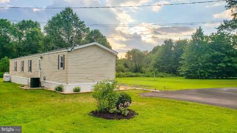 2060 ROHRBACH LANE, QUAKERTOWN, PA 18951