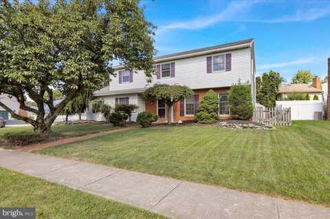 2027 GRING DRIVE, READING, PA 19610