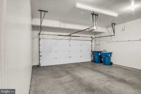 215 WEST VIEW, CARLISLE, PA 17013