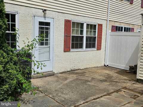49 IVY COURT, QUAKERTOWN, PA 18951