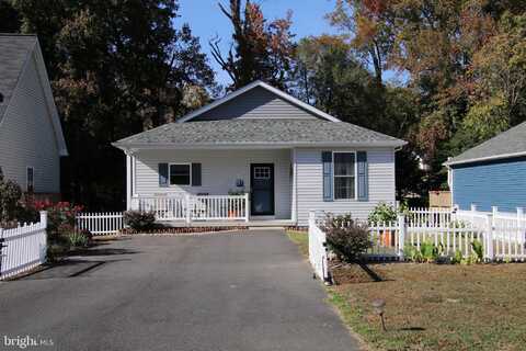 137 12TH STREET, COLONIAL BEACH, VA 22443