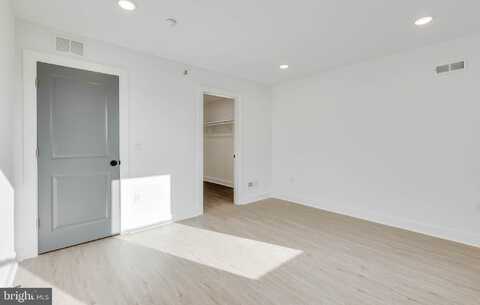 2316 N SYDENHAM STREET, PHILADELPHIA, PA 19132