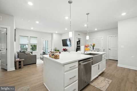 12865 MOSAIC PARK WAY, HERNDON, VA 20171