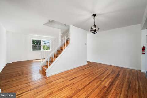 146 SUBURBAN TERRACE, STRATFORD, NJ 08084