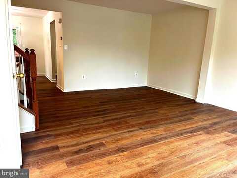 7319 GRANITE WOODS COURT, WINDSOR MILL, MD 21244