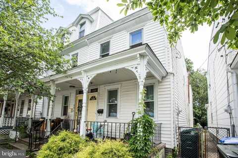 407 WOOD STREET, BURLINGTON, NJ 08016