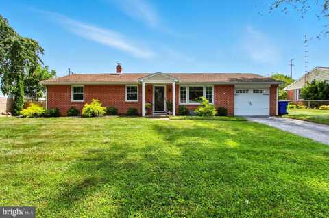 2486 WILDON DRIVE, YORK, PA 17403