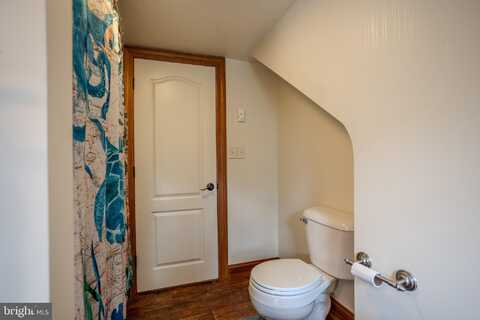 395 GREEN SPRINGS ROAD, HANOVER, PA 17331