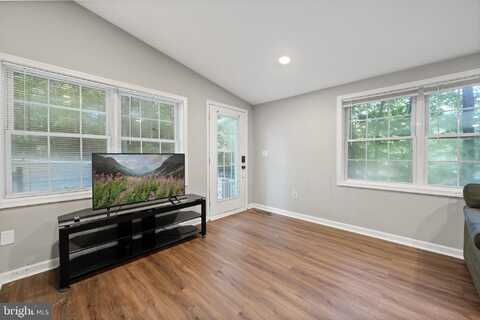 8524 STOCK DRIVE, LUSBY, MD 20657