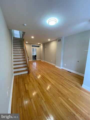 325 E 21ST STREET, BALTIMORE, MD 21218