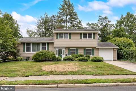 9 BARNETT ROAD, LAWRENCEVILLE, NJ 08648