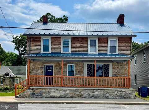 18 E. WATER STREET, SMITHSBURG, MD 21783