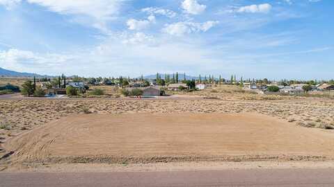 7370,7378 E Blazed Ridge Drive, Kingman, AZ 86401