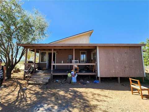 3785 N Mobile Road, Golden Valley, AZ 86413
