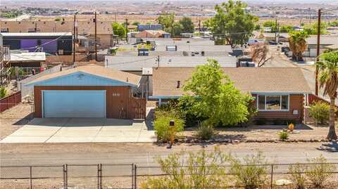 2010 Bermuda Drive, Bullhead City, AZ 86442