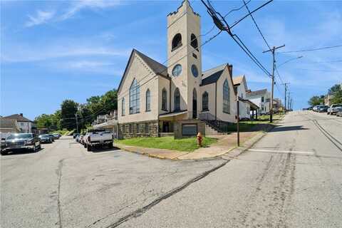 601 Harrison Ave, Penn Twp, PA 15675
