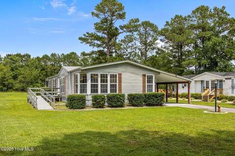 619 Outrigger Court, Hampstead, NC 28443