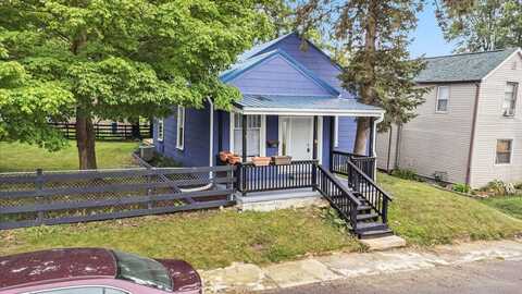 130 Cantwell Avenue, Bellefontaine, OH 43311