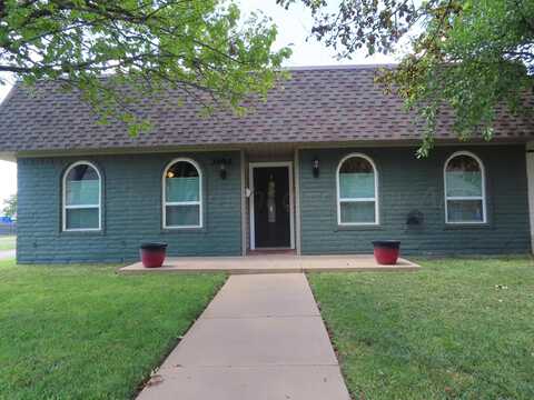 2008 SAINT PAUL Street, Amarillo, TX 79106