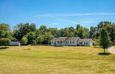 2600 Hickory Grove Rd, Oak Hill, OH 45656
