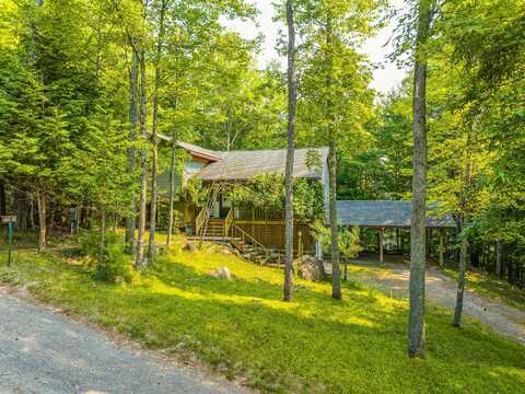 22 Fox Run, Saranac Lake, NY 12983