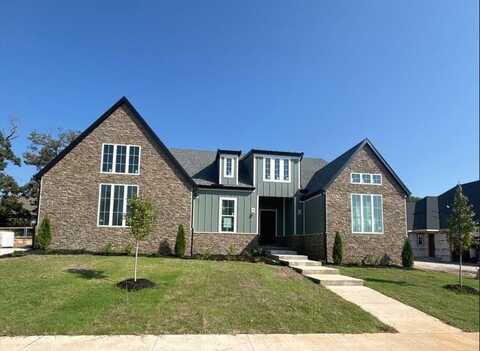 810 Greenhorn ST, Bentonville, AR 72712