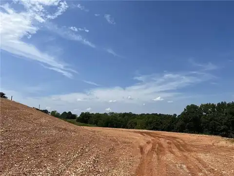Hope Creek LN, Harrison, AR 72601