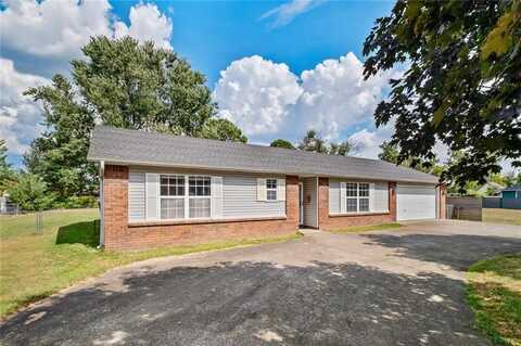 210 NW G ST, Bentonville, AR 72712