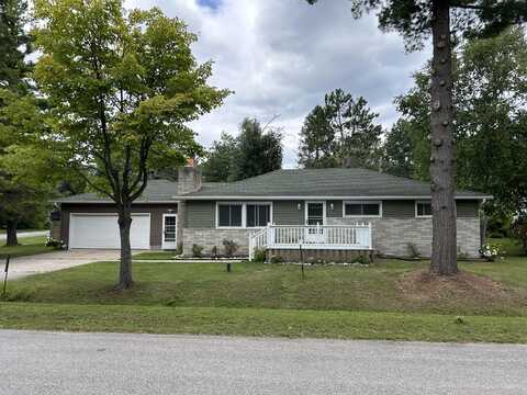 2684 Kavanaugh Street, Ossineke, MI 49766