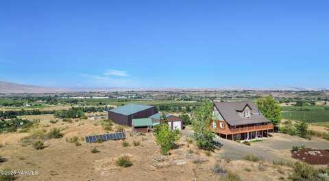 2108 Pioneer Way, Yakima, WA 98908