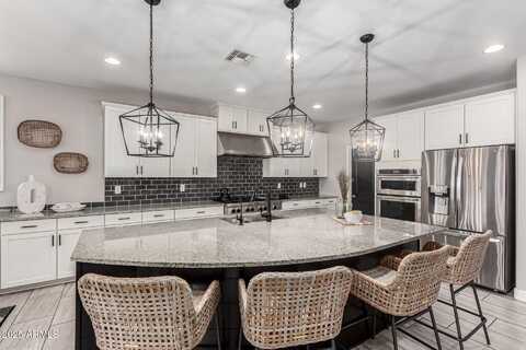 4640 S BIG HORN Drive, Chandler, AZ 85249