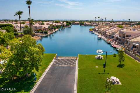 9056 W PORT ROYALE Lane, Peoria, AZ 85381
