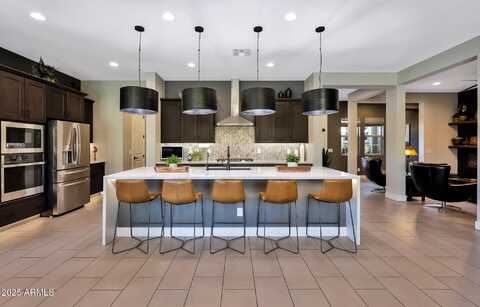 2028 E CHAMA Drive, Phoenix, AZ 85024