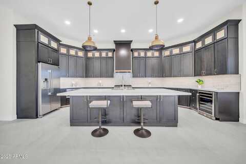7052 E EAGLE FEATHER Road, Scottsdale, AZ 85266