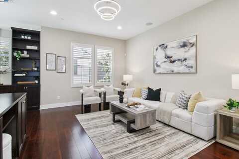 38262 Luma Ter, Newark, CA 94560