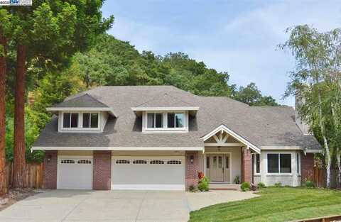 2051 Pebble Dr, Alamo, CA 94507
