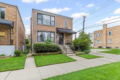 2745 W. Berwyn Avenue, Chicago, IL 60625