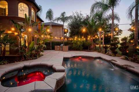12206 Harrington Street, Bakersfield, CA 93311