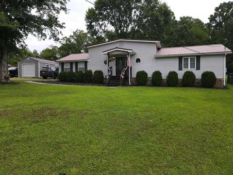 1746 Summerlee Rd, OAK HILL, WV 25901